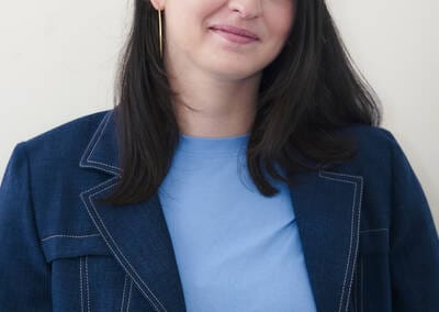 portrait femme, plan américain cv